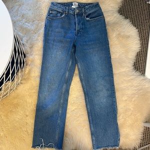 Urban Outfitters BDG Dillon Medium Wash Denim Blue Jeans